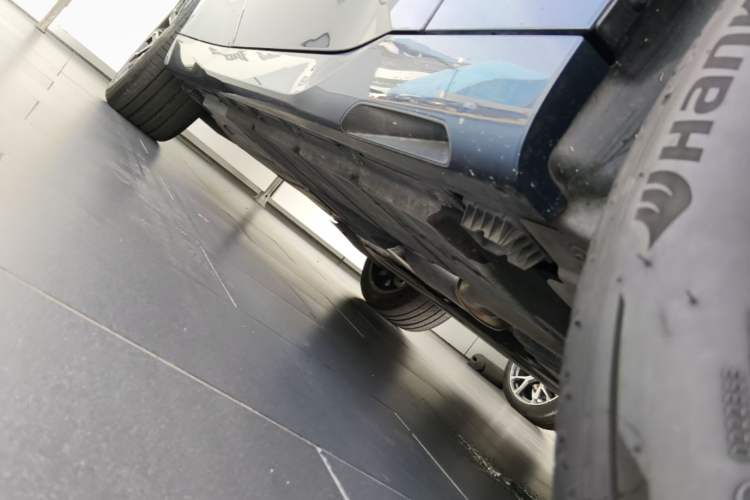 Used BMW X3 2025 xDrive30L Luxury Edition M Sport Package Right Side Sill