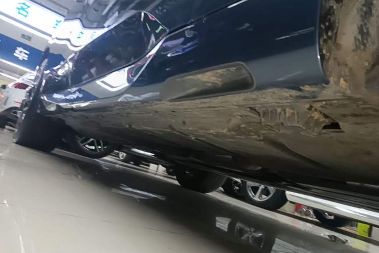 Used BMW X3 2025 xDrive30L Luxury Edition M Sport Package Right Side Sill
