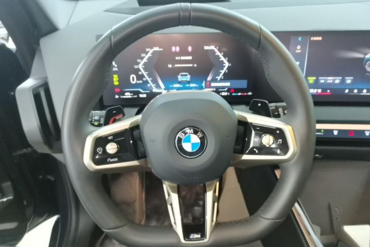 Used BMW X3 2025 xDrive30L Luxury Edition M Sport Package Steering Wheel