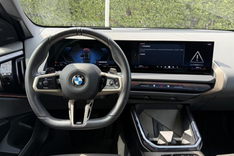 Used BMW X3 2025 xDrive30L Luxury Edition M Sport Package Steering Wheel