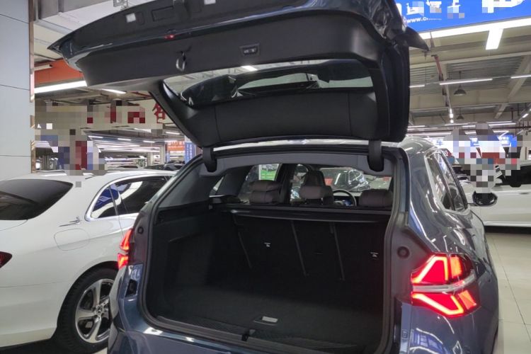 Used BMW X3 2025 xDrive30L Luxury Edition M Sport Package Trunk