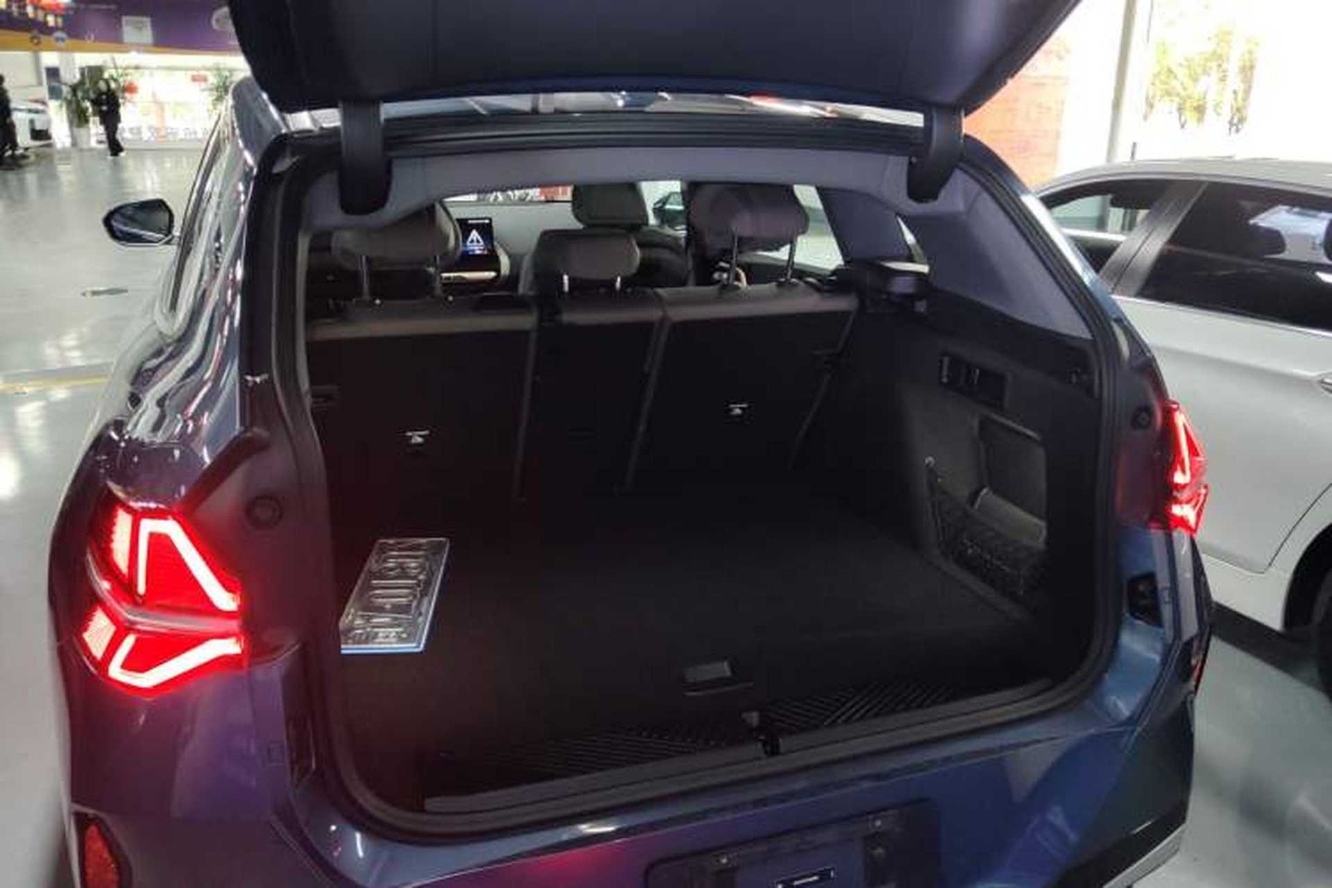 Used BMW X3 2025 xDrive30L Luxury Edition M Sport Package Trunk