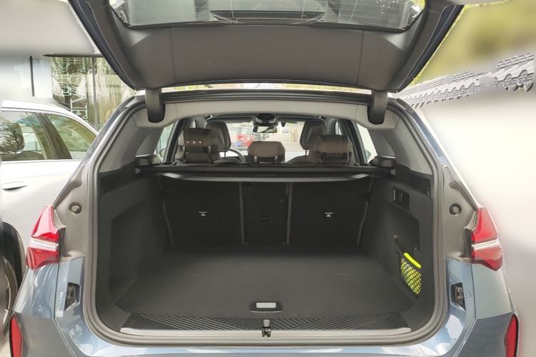 Used BMW X3 2025 xDrive30L Luxury Edition M Sport Package Trunk