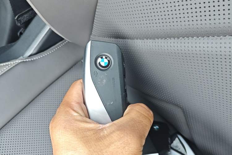 Used BMW X3 2025 xDrive30L Luxury Edition M Sport Package Vehicle Key