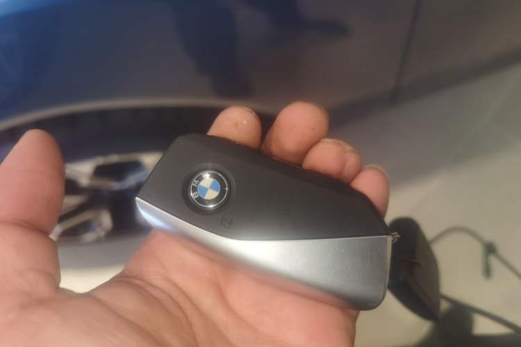 Used BMW X3 2025 xDrive30L Luxury Edition M Sport Package Vehicle Key