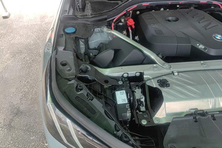 Used BMW X3 2025 xDrive30L Luxury Edition M Sport Package Engine Bay Right
