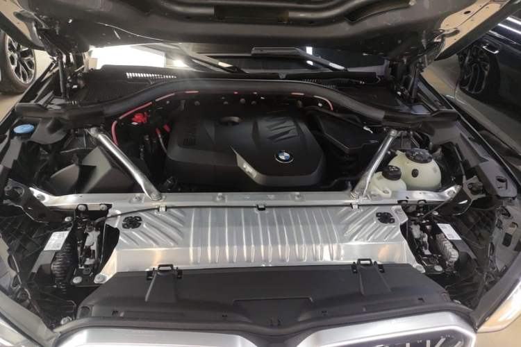 Used BMW X3 2025 xDrive30L Luxury Edition M Sport Package Engine Bay