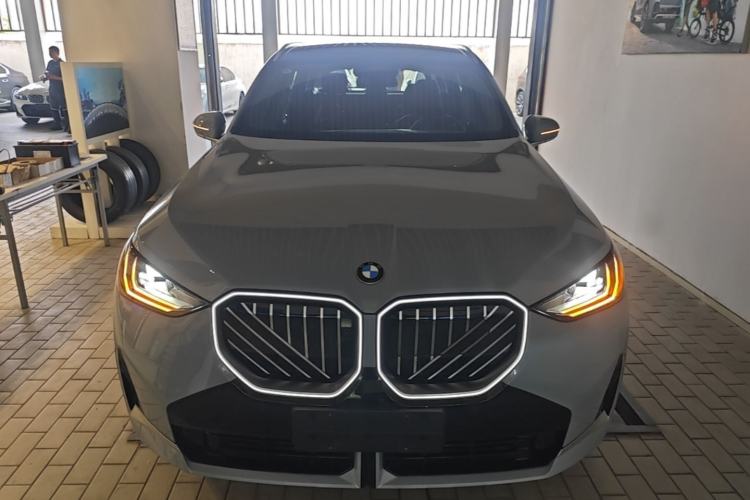 Used BMW X3 2025 xDrive30L Leading Model M Sport Package Front