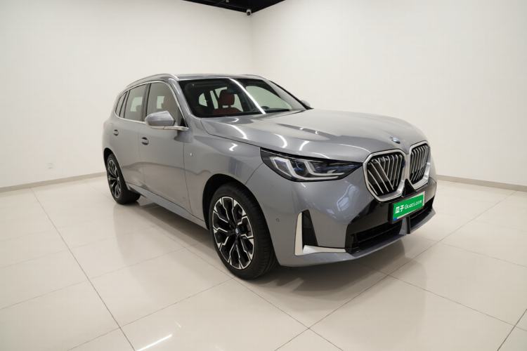 Used BMW X3 2025 xDrive30L Luxury Edition M Sport Package Front Right 45 Deg