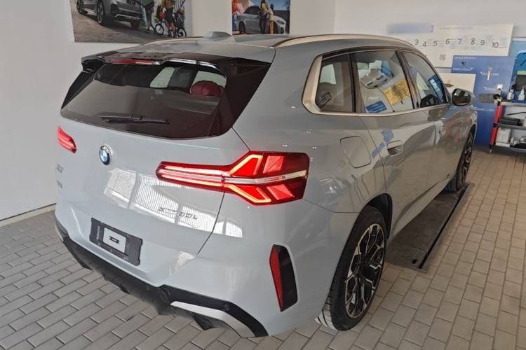 Used BMW X3 2025 xDrive30L Leading Model M Sport Package Rear Right 45 Deg
