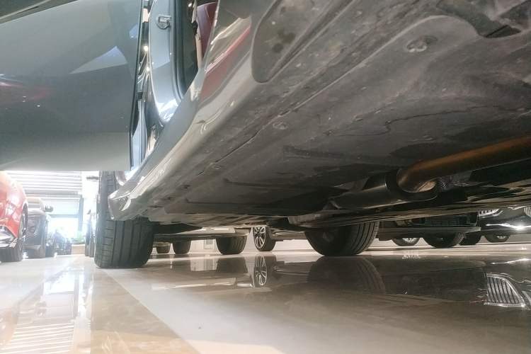 Used BMW X3 2025 xDrive30L Luxury Edition M Sport Package Right Side Sill