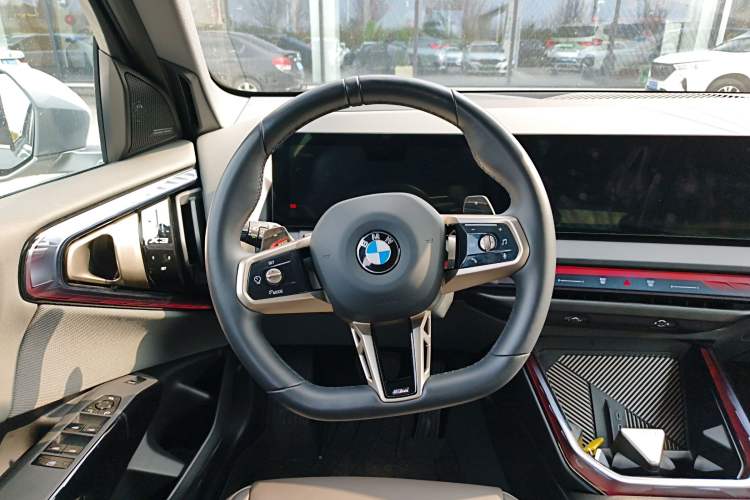 Used BMW X3 2025 xDrive30L Luxury Edition M Sport Package Steering Wheel
