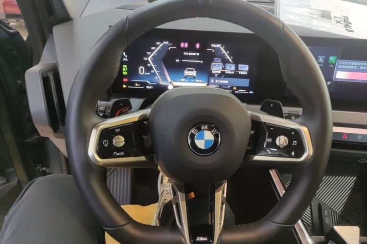 Used BMW X3 2025 xDrive30L Luxury Edition M Sport Package Steering Wheel