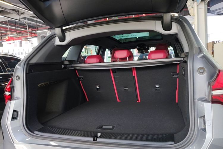 Used BMW X3 2025 xDrive30L Luxury Edition M Sport Package Trunk