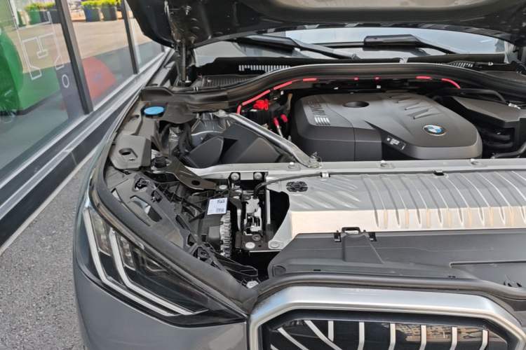 Used BMW X3 2025 xDrive30L Leading Model M Sport Package Engine Bay Right