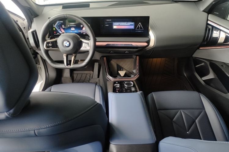 Used BMW X3 2025 xDrive30L Leading Model M Sport Package Center Console
