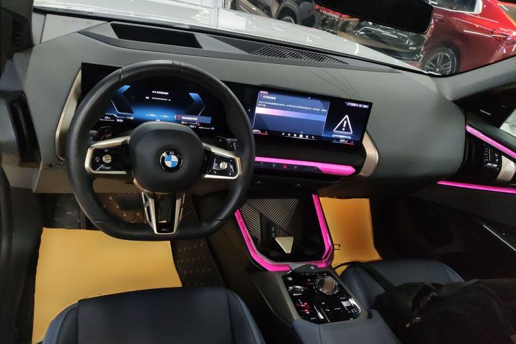 Used BMW X3 2025 xDrive30L Luxury Edition M Sport Package Center Console