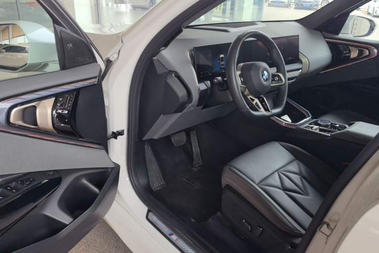 Used BMW X3 2025 xDrive30L Leading Model M Sport Package Driver Seat