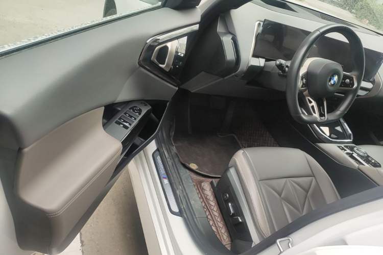 Used BMW X3 2025 xDrive30L Luxury Edition M Sport Package Driver Seat