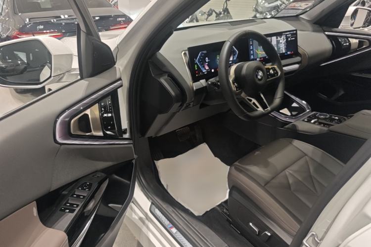 Used BMW X3 2025 xDrive30L Leading Model M Sport Package Driver Seat