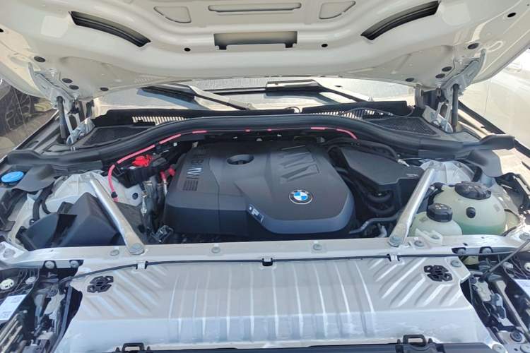 Used BMW X3 2025 xDrive30L Leading Model M Sport Package Engine Bay