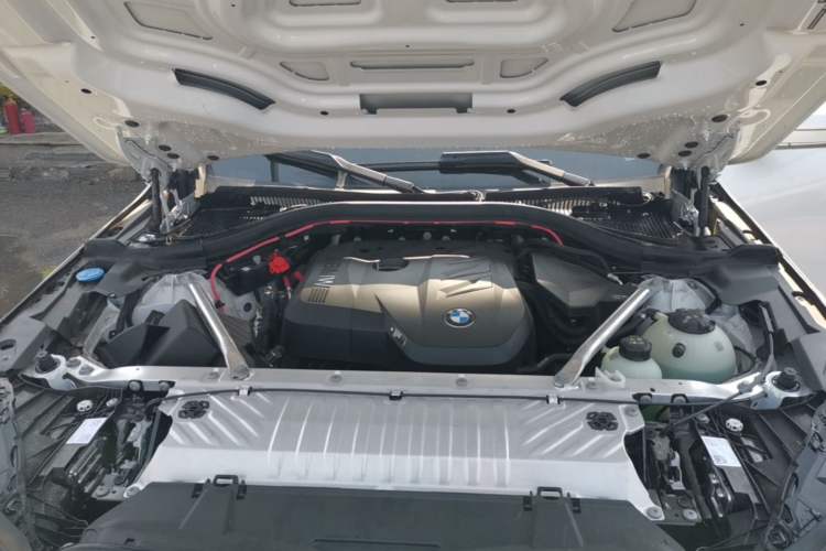 Used BMW X3 2025 xDrive30L Leading Model M Sport Package Engine Bay