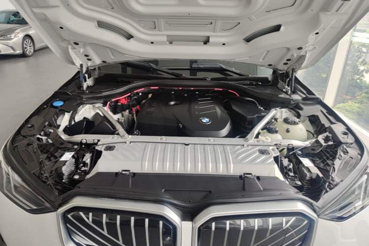 Used BMW X3 2025 xDrive30L Leading Model M Sport Package Engine Bay