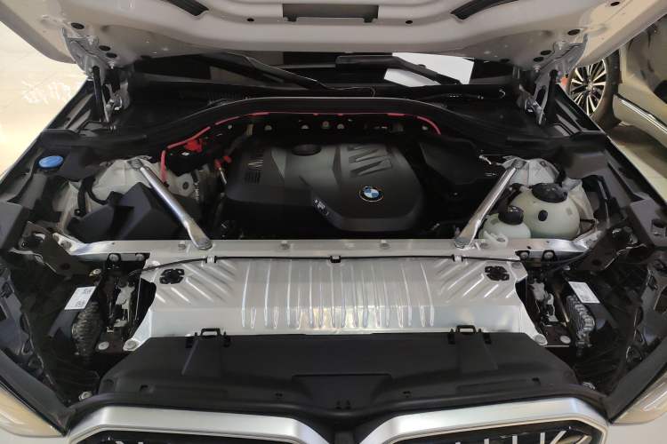Used BMW X3 2025 xDrive30L Luxury Edition M Sport Package Engine Bay