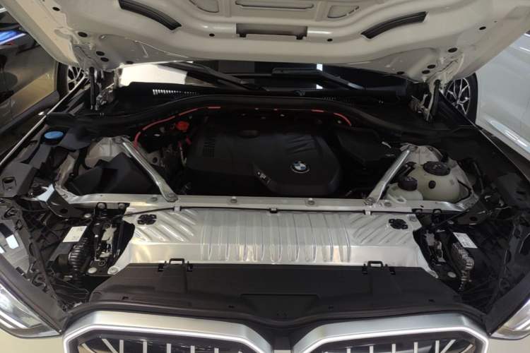 Used BMW X3 2025 xDrive30L Leading Model M Sport Package Engine Bay
