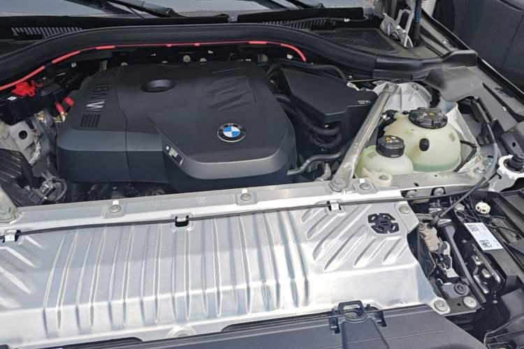 Used BMW X3 2025 xDrive30L Leading Model M Sport Package Engine Bay Left