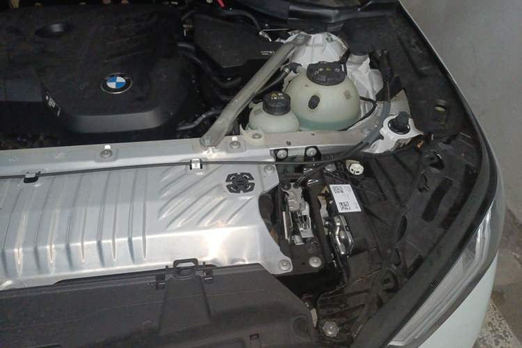 Used BMW X3 2025 xDrive30L Leading Model M Sport Package Engine Bay Left