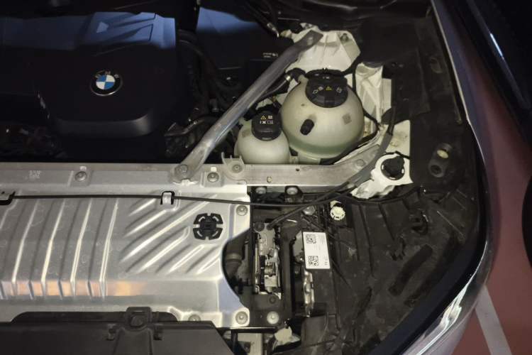Used BMW X3 2025 xDrive30L Leading Model M Sport Package Engine Bay Left