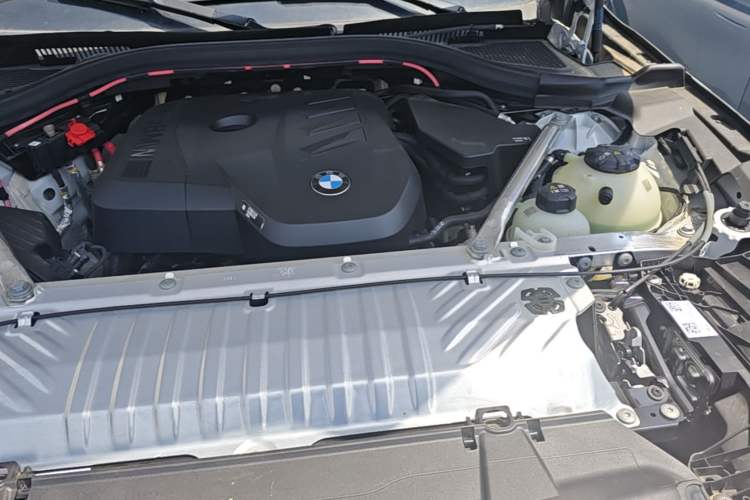 Used BMW X3 2025 xDrive30L Leading Model M Sport Package Engine Bay Left