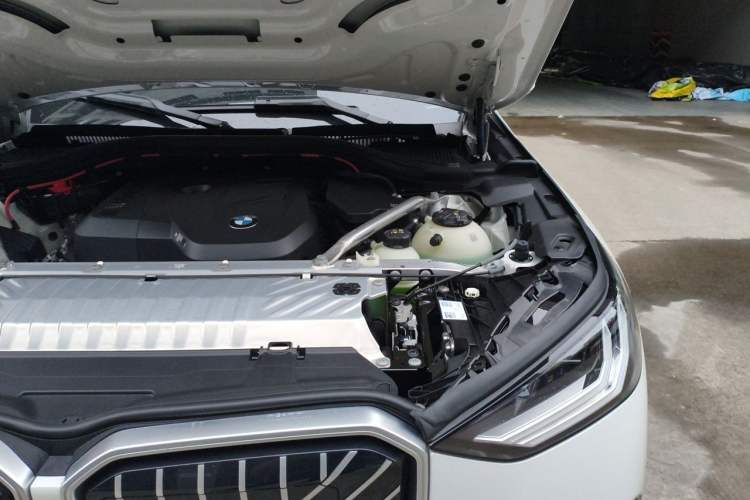 Used BMW X3 2025 xDrive30L Leading Model M Sport Package Engine Bay Left