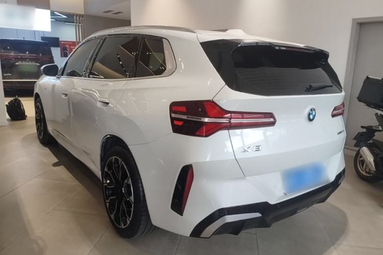 Used BMW X3 2025 xDrive30L Luxury Edition M Sport Package Exterior 2