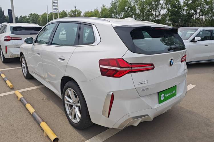 Used BMW X3 2025 xDrive25L Luxury Package Exterior 2