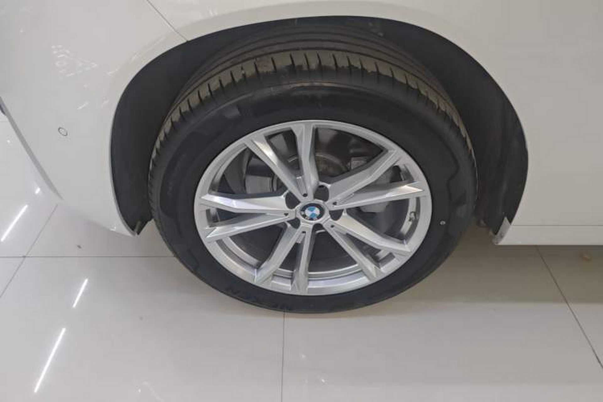 Used BMW X3 2025 Model, Facelifted xDrive25L Luxury Package Exterior 4
