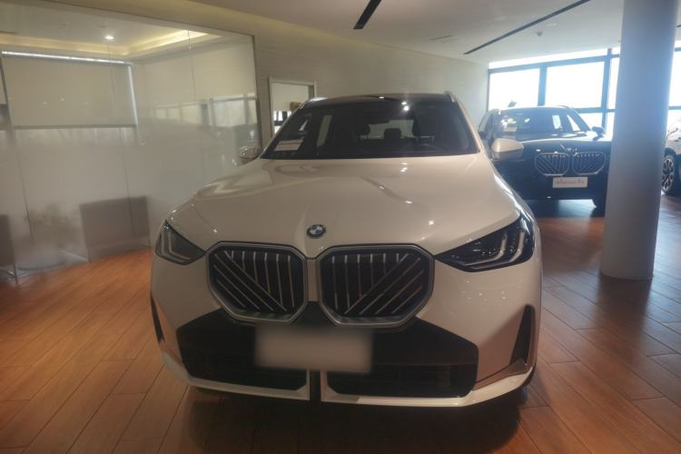 Used BMW X3 2025 xDrive30L Luxury Edition M Sport Package Front