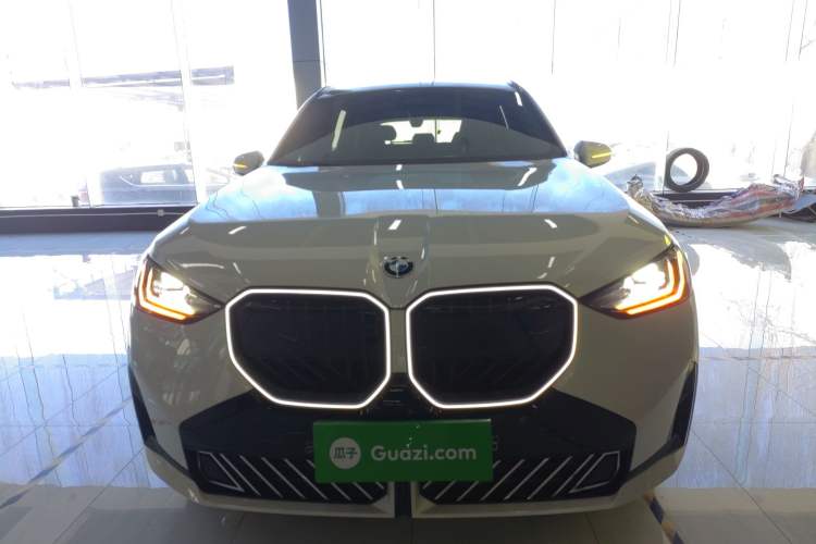 Used BMW X3 2025 Model, xDrive30L Leading M Sport Night Package Front