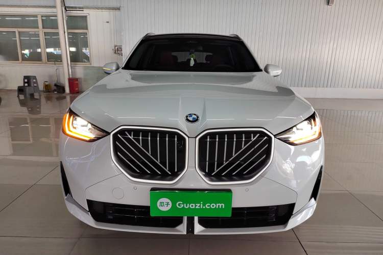 Used BMW X3 2025 xDrive25L Luxury Package Front