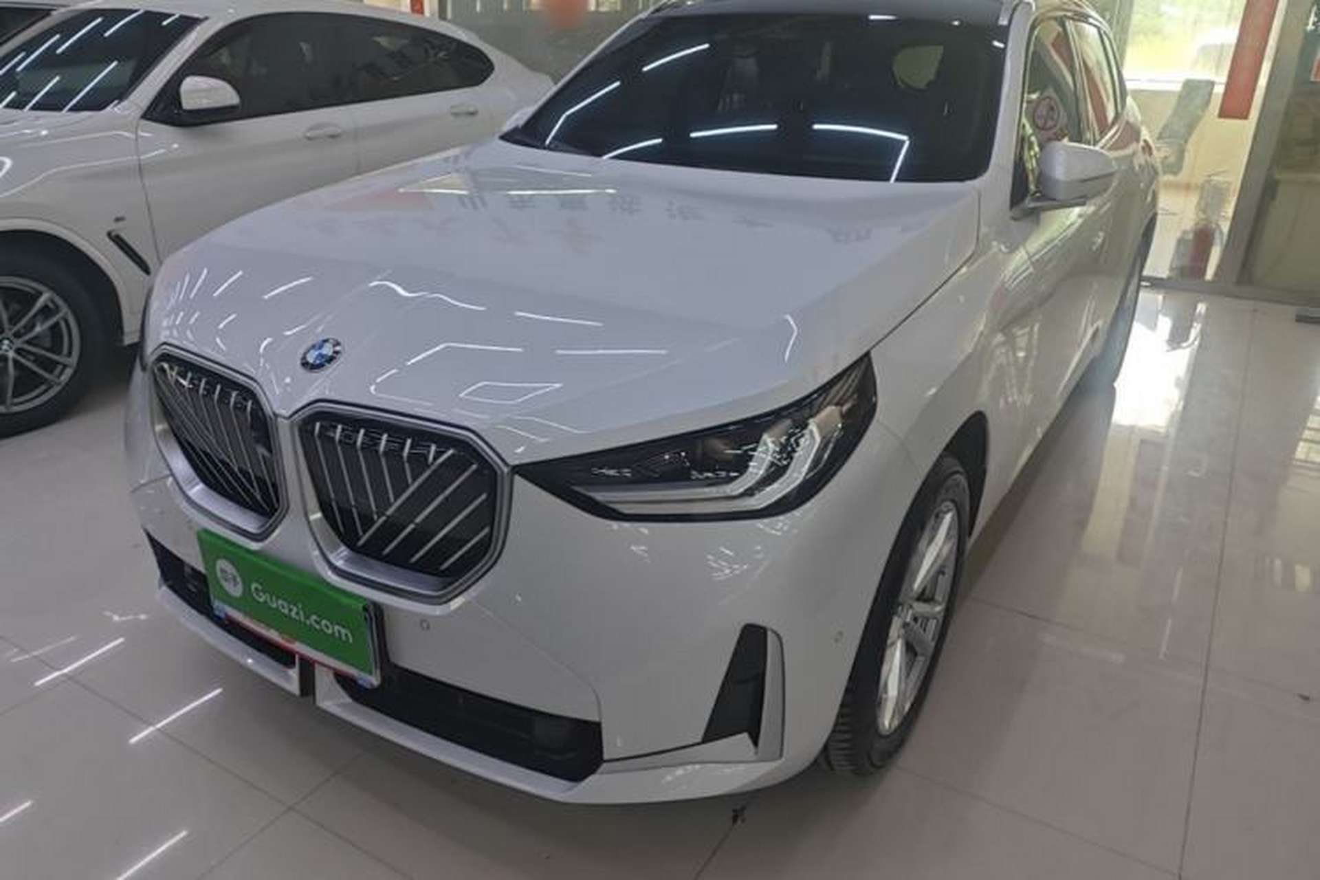 Used BMW X3 2025 Model, Facelifted xDrive25L Luxury Package Front Left 45 Deg