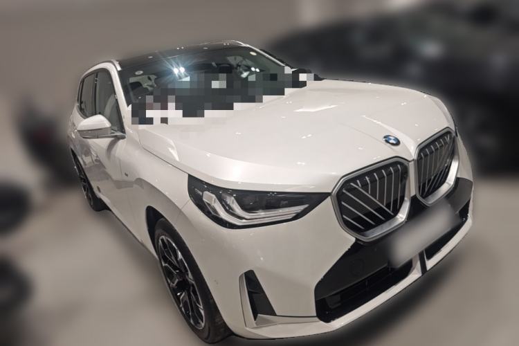 Used BMW X3 2025 xDrive30L Leading Model M Sport Package Front Right 45 Deg