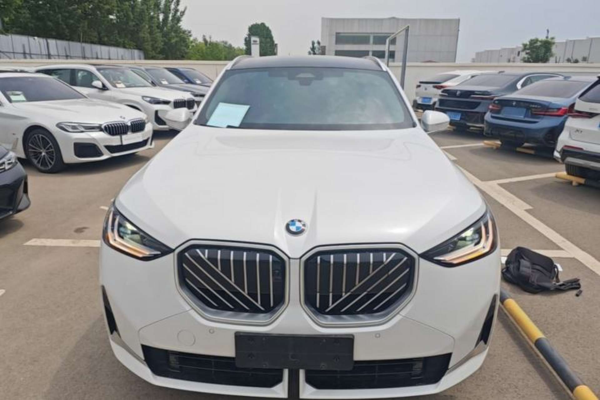 Used BMW X3 2025 xDrive25L Luxury Package Front