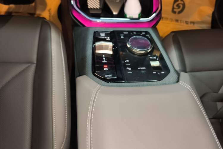 Used BMW X3 2025 xDrive30L Leading Model M Sport Package Gear Lever