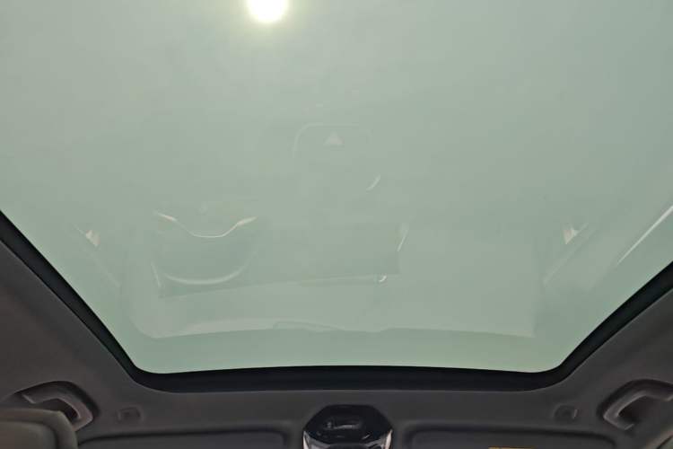 Used BMW X3 2025 xDrive25L Luxury Package Headliner