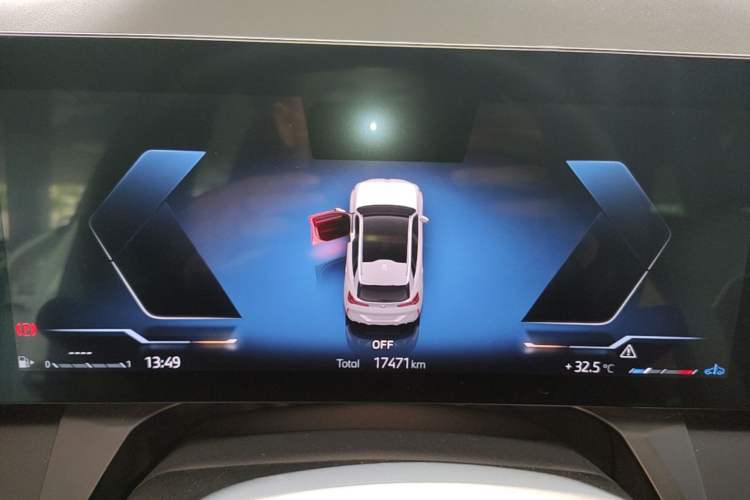 Used BMW X3 2025 xDrive25L Luxury Package Instrument Cluster
