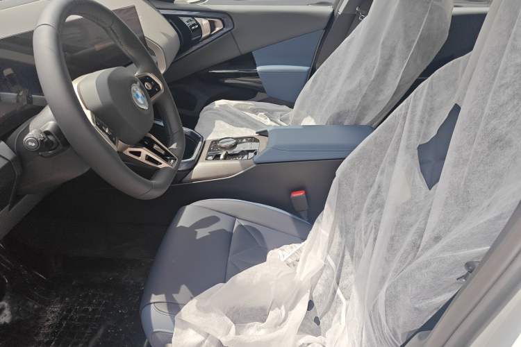 Used BMW X3 2025 xDrive30L Leading Model M Sport Package Interior 3