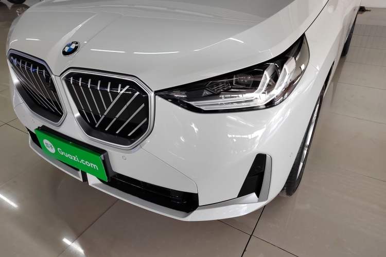 Used BMW X3 2025 xDrive25L Luxury Package Left Front Headlight
