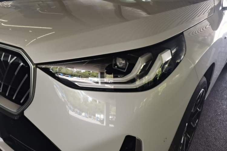 Used BMW X3 2025 xDrive30L Leading Model M Sport Package Left Front Headlight