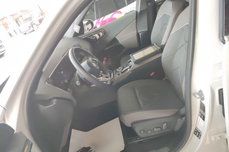 Used BMW X3 2025 xDrive30L Luxury Edition M Sport Package Left Front Seat